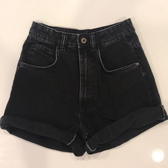 zara black denim shorts